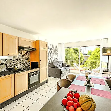 Apartment 1 Bedroom With Balcony Annecy