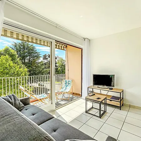 Apartment 1 Bedroom With Balcony Annecy