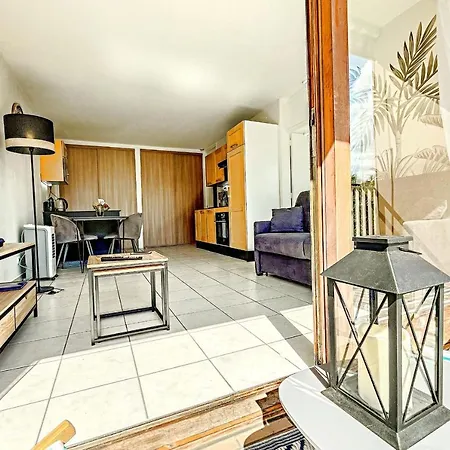1 Bedroom With Balcony